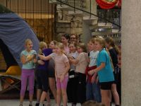 Dzieci na ogłoszeniu wyników gry terenowej